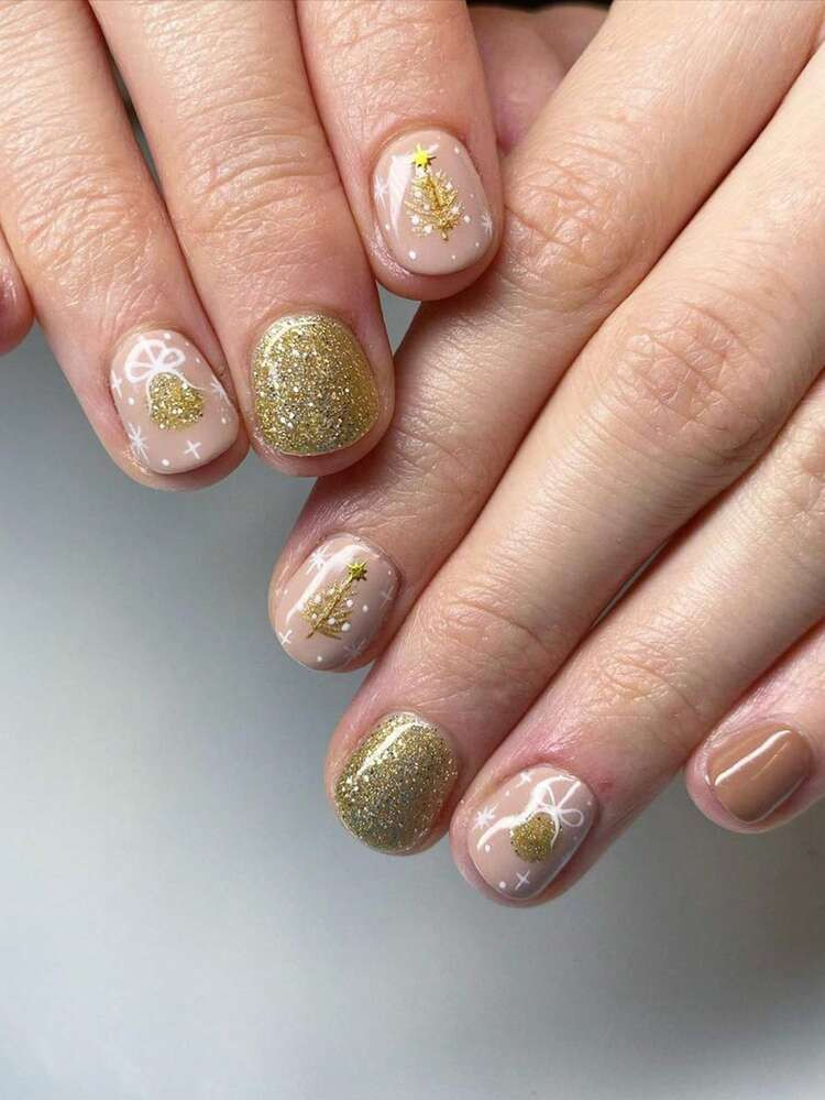 Glossy With Dense Gold Glitter Visual Idea Glossy With Dense Gold Glitter Visual Idea — Gold Christmas Nails 2026
