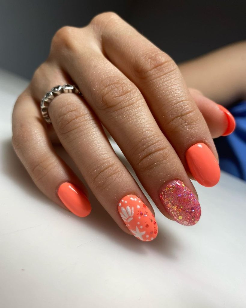 Glossy Glitter Visual Idea — Coral Nails 2027