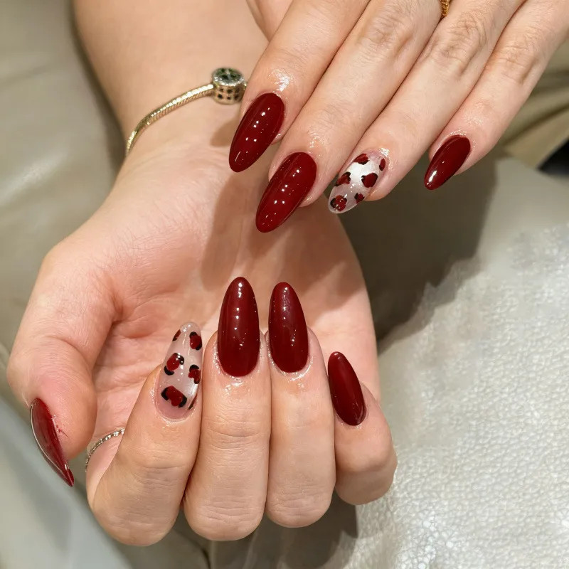 Deep Red Leopard Print Oval Nails Deep Red Leopard Print Oval Nails — Press On Nails 2027
