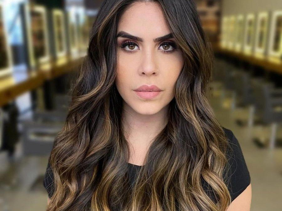 Chocolate With Caramel Balayage and Curtain Bangs Chocolate With Caramel Balayage and Curtain Bangs — Candlelit Brunette 2027