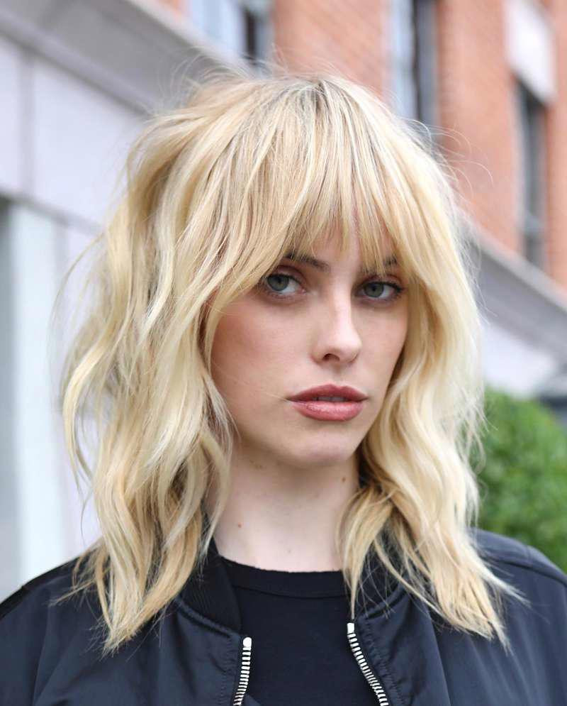 Cómo llevar el flequillo despuntado: 15 ideas elegantes y rejuvenecedoras que son tendencia