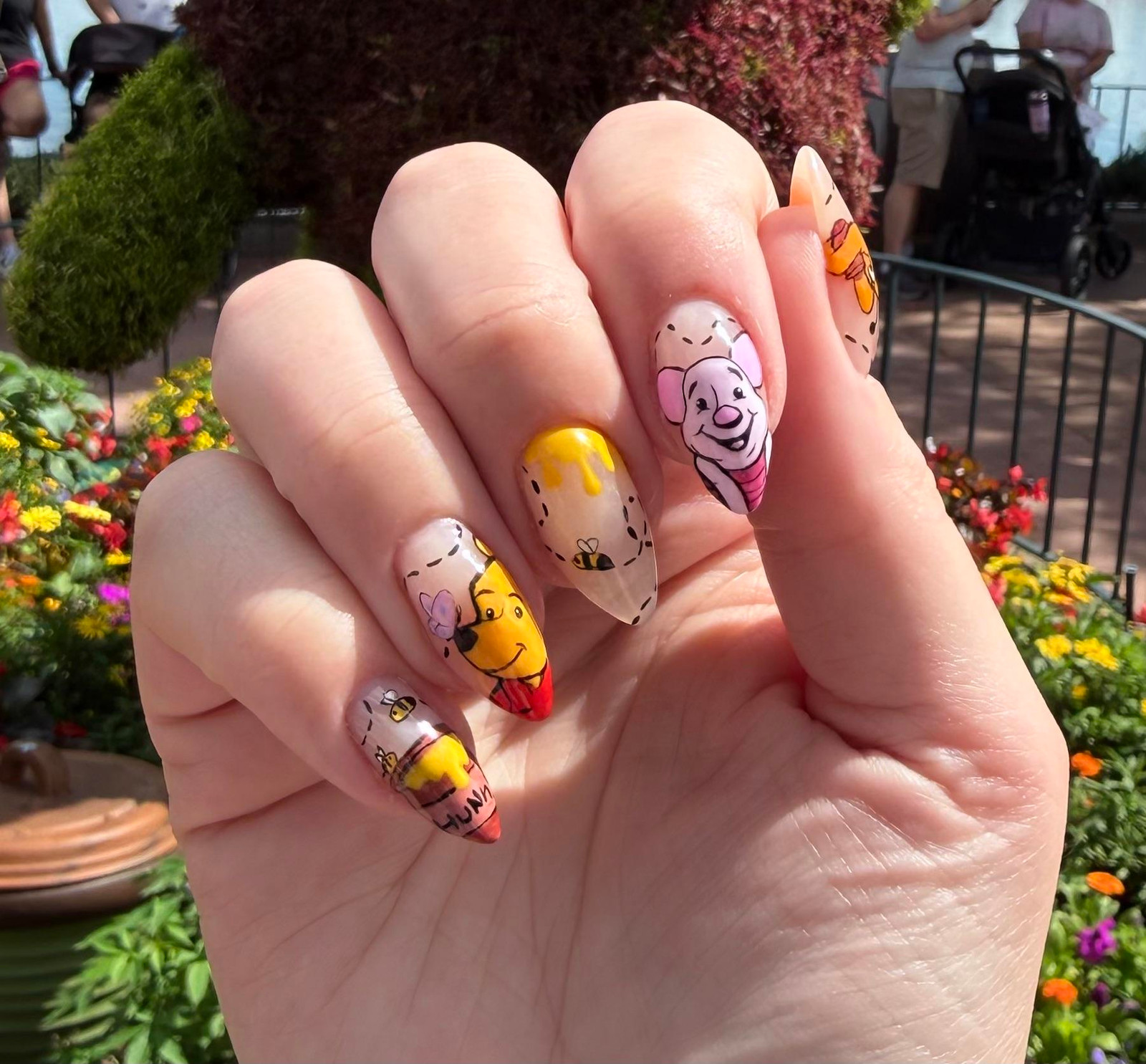Winnie the Pooh Stiletto Nails Winnie the Pooh Stiletto Nails — Disney Nails 2027