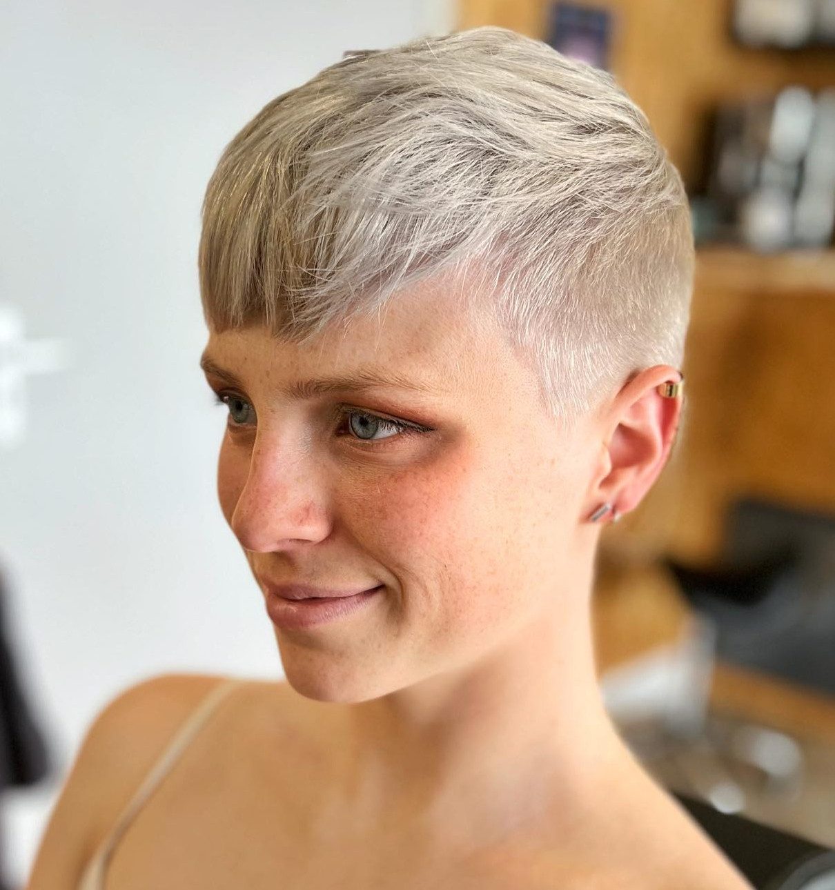 Ash Blonde Buzz With Choppy Fringe Ash Blonde Buzz With Choppy Fringe — Blonde Buzz Cut 2027