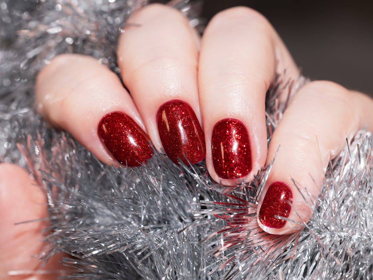 Glitter All Over Nails Visual Idea Glitter All Over Nails Visual Idea — Glitter Christmas Nails 2026