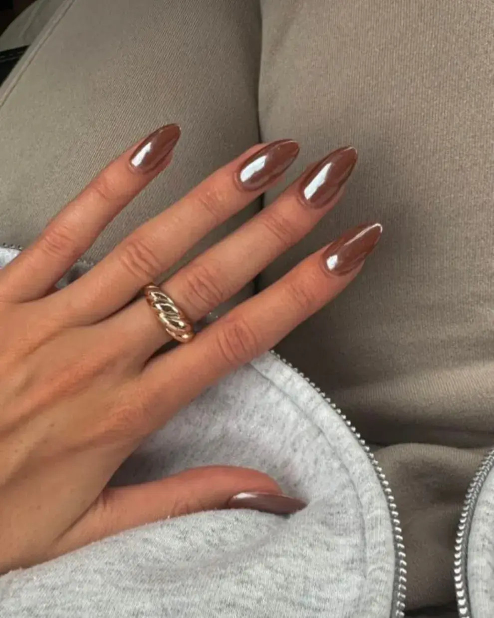 Visual Idea Visual Idea — Chocolate Brown Nails 2027