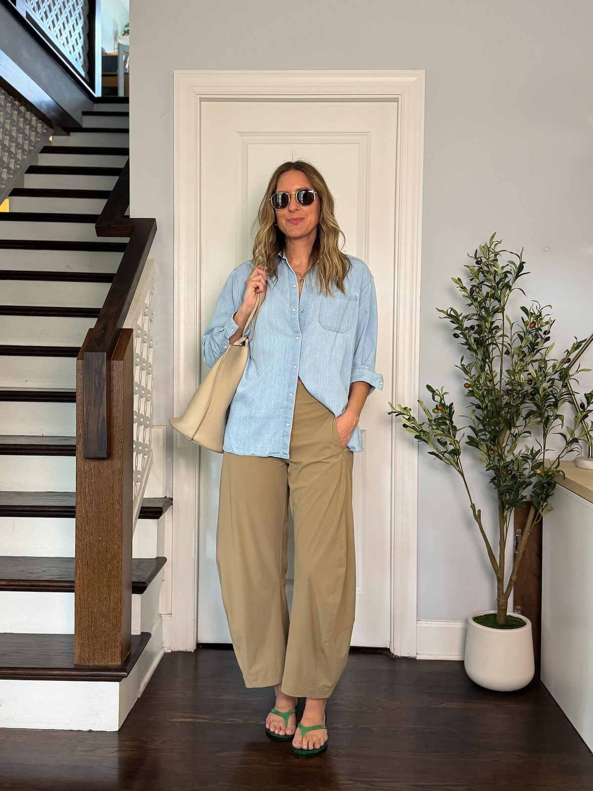 Chambray Shirt and Wide-Leg Trousers for a Casual Spring Uniform Chambray Shirt and Wide-Leg Trousers for a Casual Spring Uniform — Spring Casual Outfits 2027