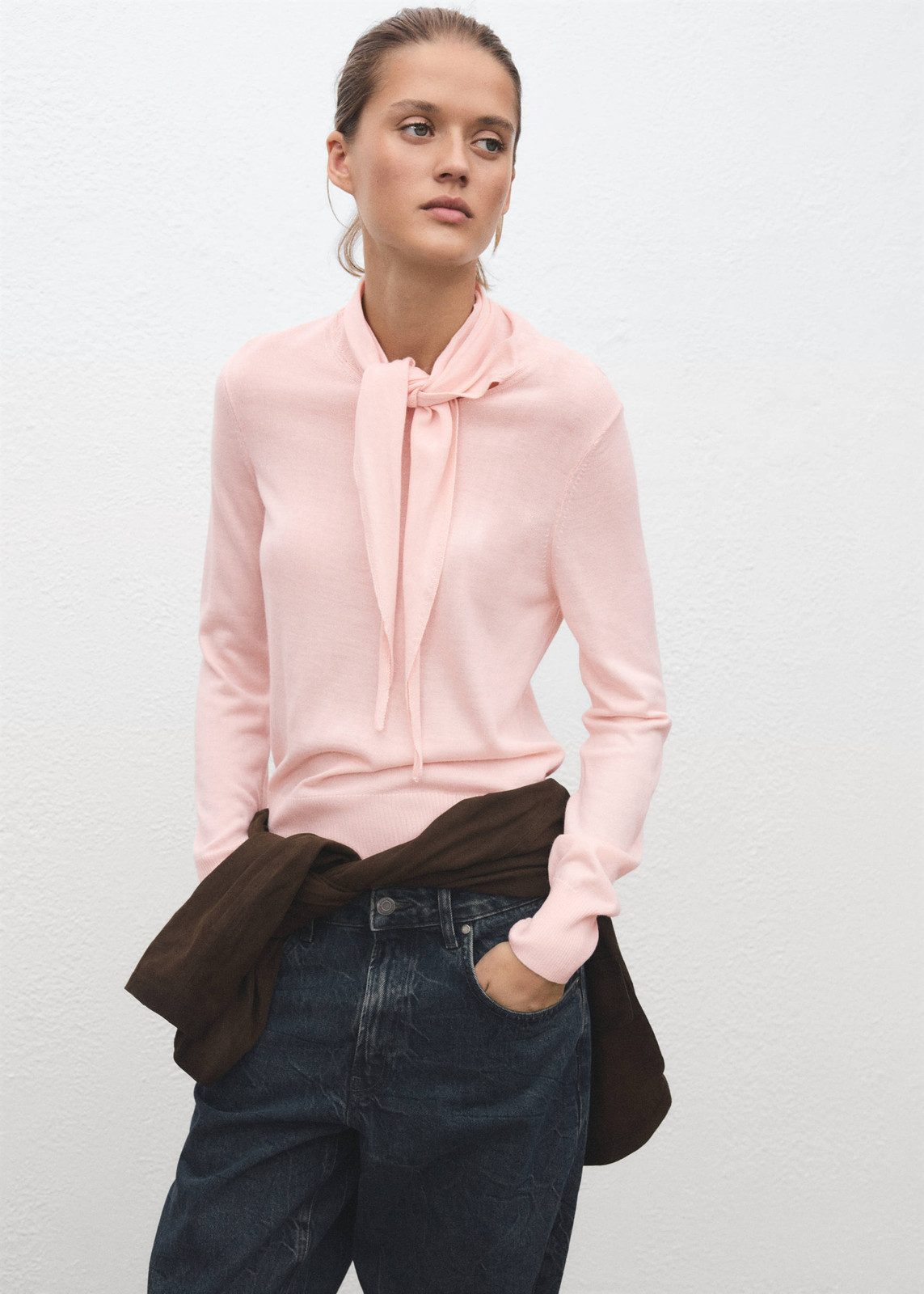 Pink Tie-Neck Sweater with Wide-Leg Jeans: Casual Elegance Pink Tie-Neck Sweater with Wide-Leg Jeans: Casual Elegance — Business Professional Outfits 2027