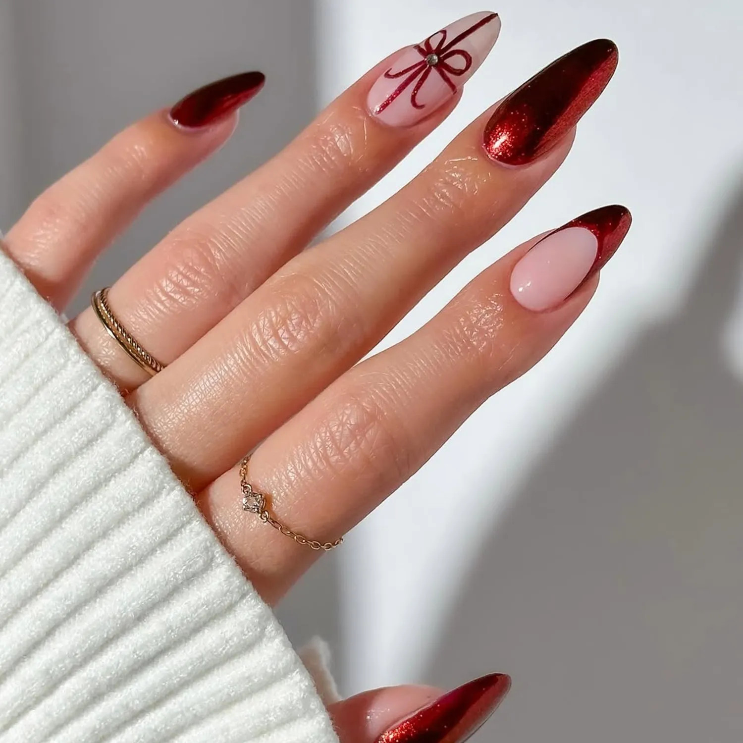 Festive Red Chrome French Tips Festive Red Chrome French Tips — Red Chrome Nails 2027