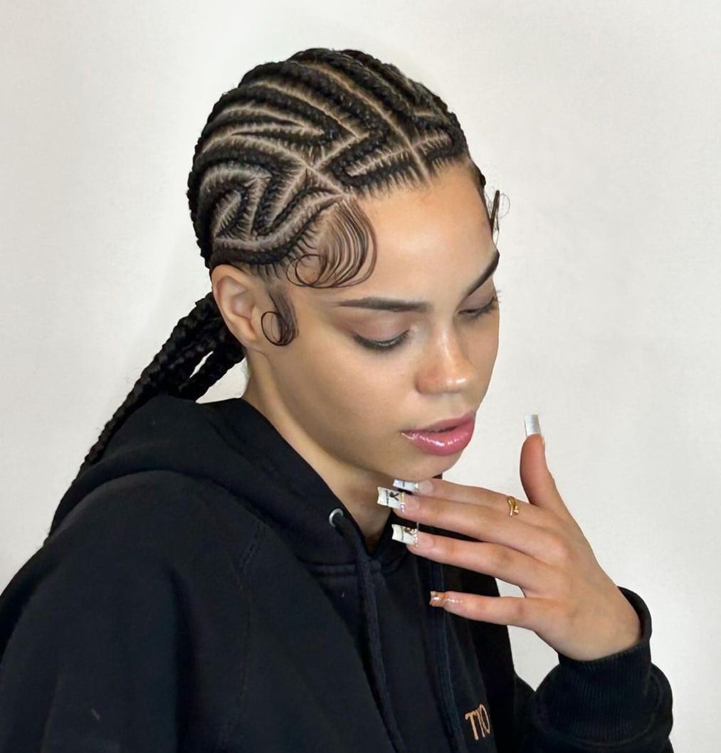 Stitch Braids With Baby Hairs Framing The Face Stitch Braids With Baby Hairs Framing The Face — 8 Cornrows 2027