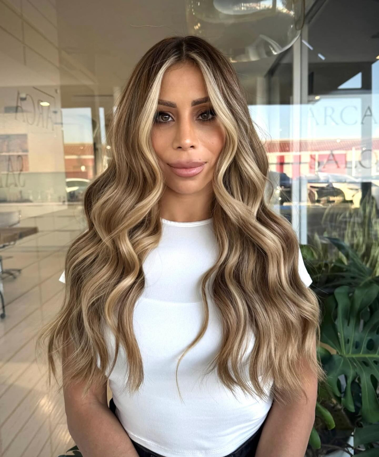 Loose Curls Voluminous Blowout Visual Idea Loose Curls Voluminous Blowout Visual Idea — Blonde Hair Trends 2027