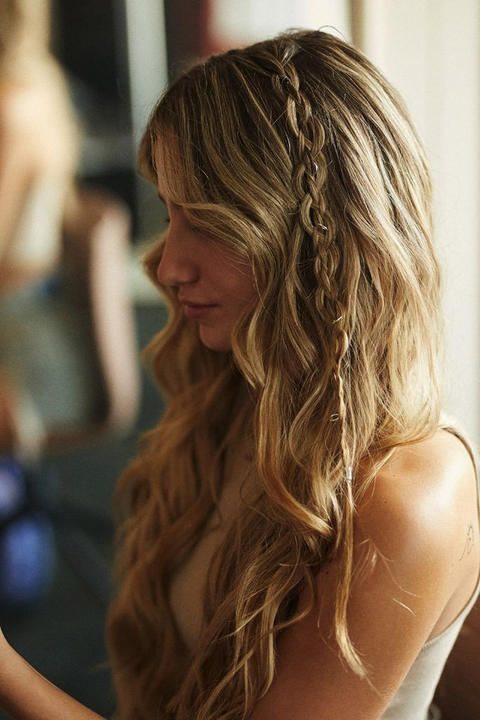 Bohemian Blonde Waves with Mini Braids Bohemian Blonde Waves with Mini Braids — Festival Braids 2027