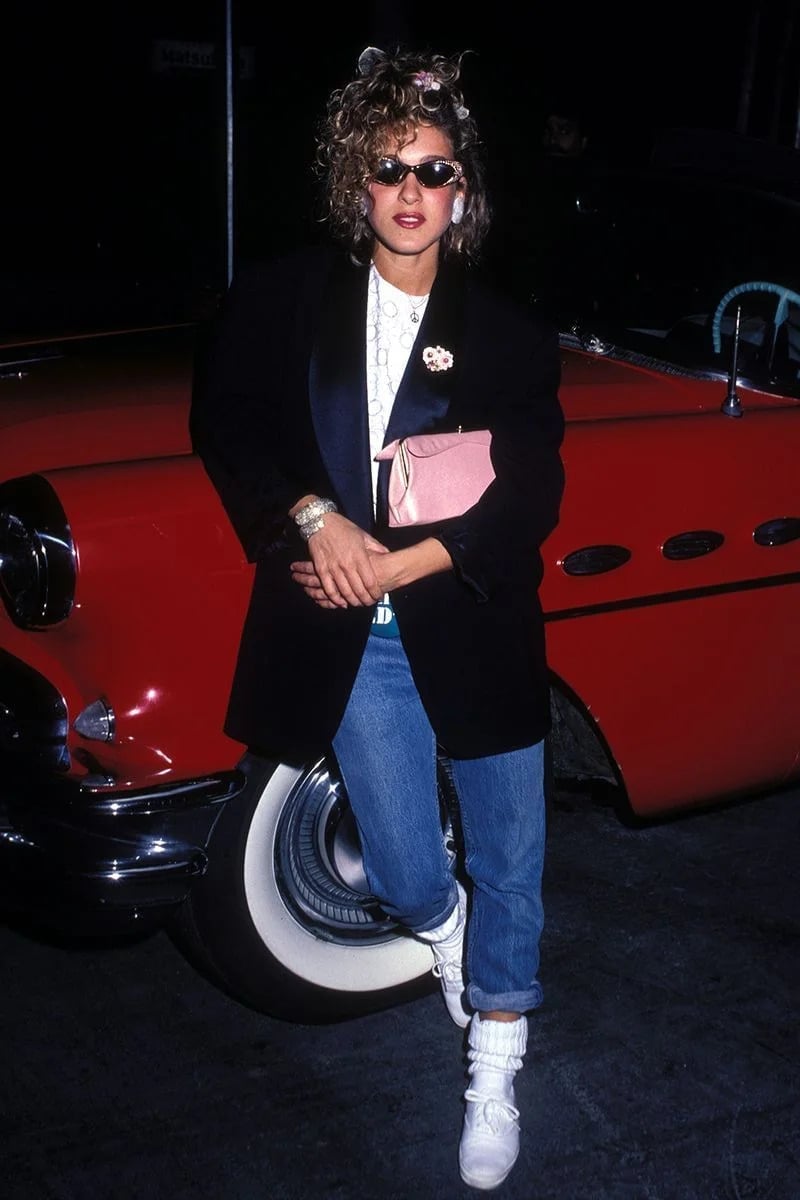Oversized tuxedo jacket over t-shirt and jeans Oversized tuxedo jacket over t-shirt and jeans — 80s Luxury Outfits 2027