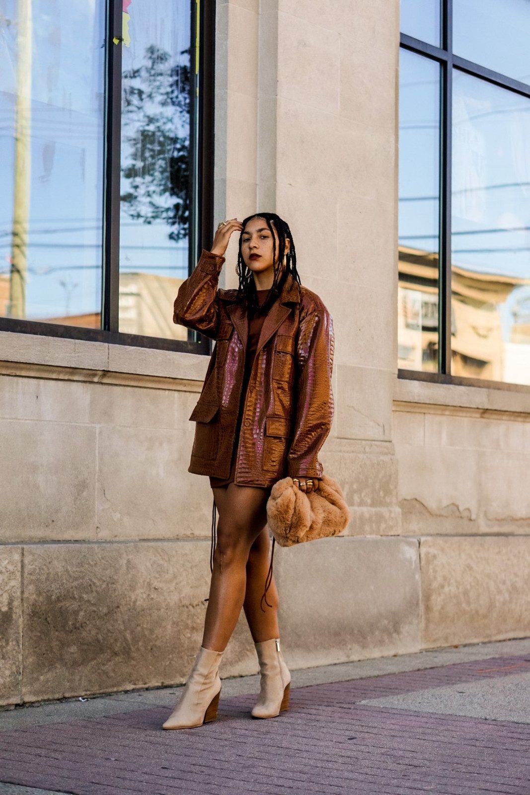 Chic Brown Jacket Outfit Ideas You Can Wear this Season