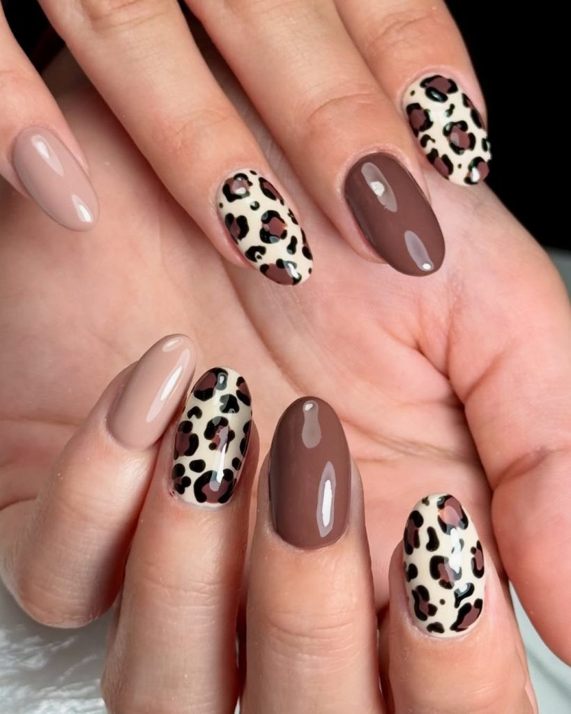 Glossy Visual Idea Glossy Visual Idea — Leopard Print Nails 2027