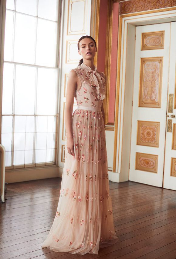 Elegant Pale Pink Floor-Length Dress with Pussy-Bow Elegant Pale Pink Floor-Length Dress with Pussy-Bow — Going Out Dresses 2027