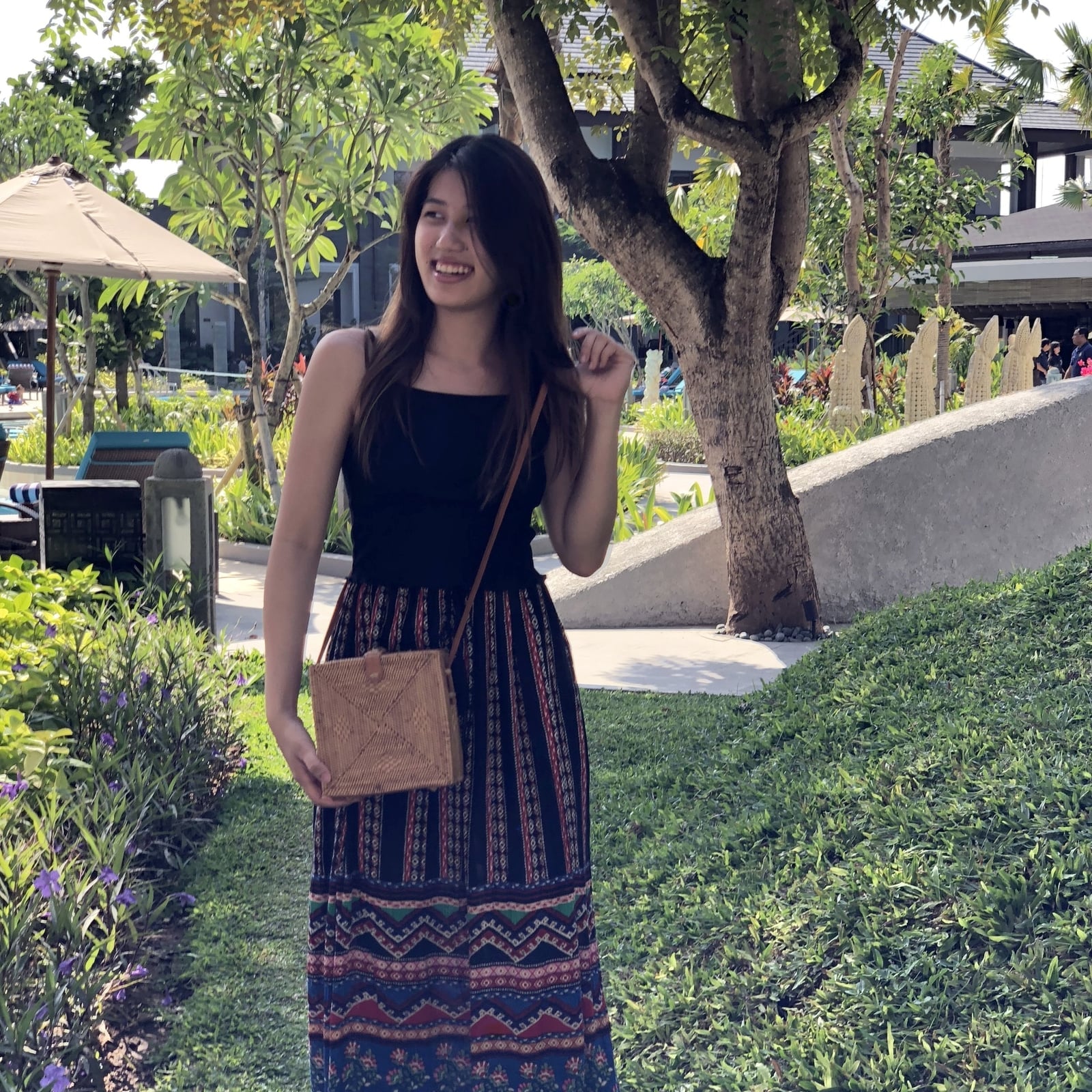 Navy tank top with patterned maxi skirt Navy tank top with patterned maxi skirt — Bali Outfits 2027