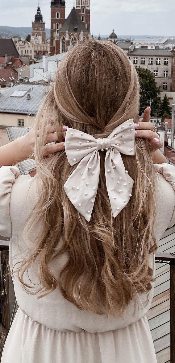 Half-Up Style With Pearl Embellished Bow Half-Up Style With Pearl Embellished Bow — Big Hair Bow Hairstyles 2027