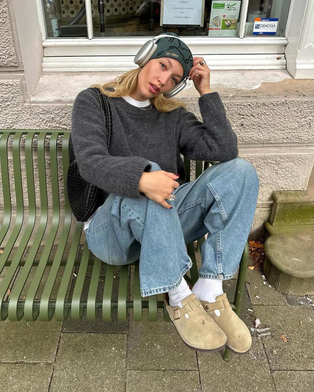 Gray Sweater and Jeans with Tan Suede Clogs Gray Sweater and Jeans with Tan Suede Clogs — Birkenstock Boston Outfits 2027
