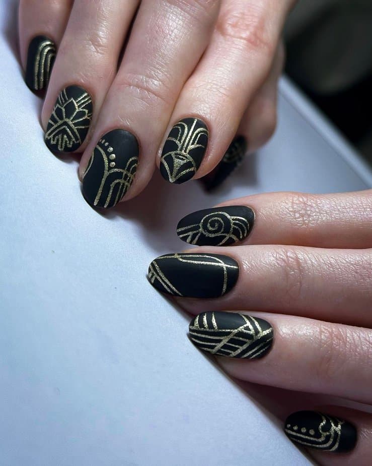 Short Oval Matte Black Gold Art Deco Short Oval Matte Black Gold Art Deco — Black and Gold Nails 2027