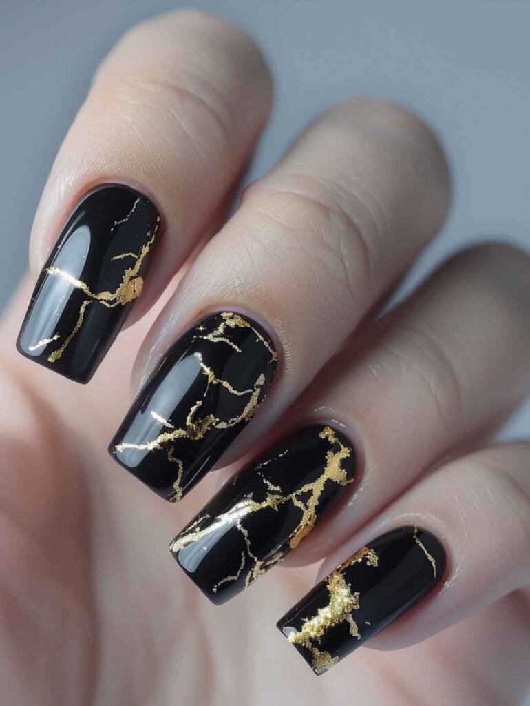 Medium Square Black With Gold Marbling Medium Square Black With Gold Marbling — Black and Gold Nails 2027