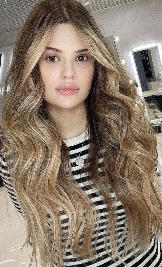Dirty Blonde Mid-Back Waves With Vanilla Highlights Dirty Blonde Mid-Back Waves With Vanilla Highlights — Blonde Hair 2027 for Brown Eyes