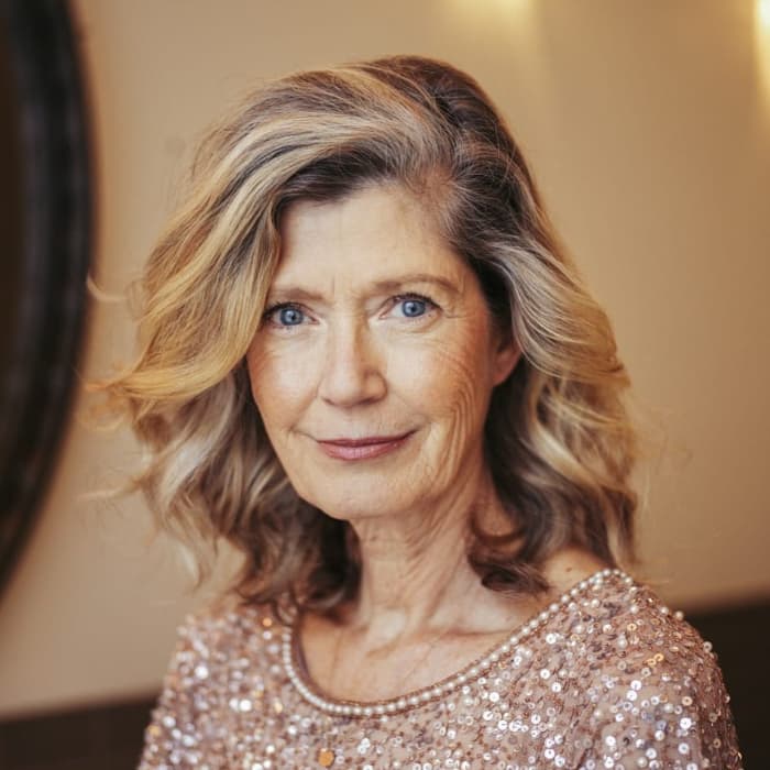 Blonde With Gray Blending Shoulder Lob — Blonde Hair 2027 for Women Over 60
