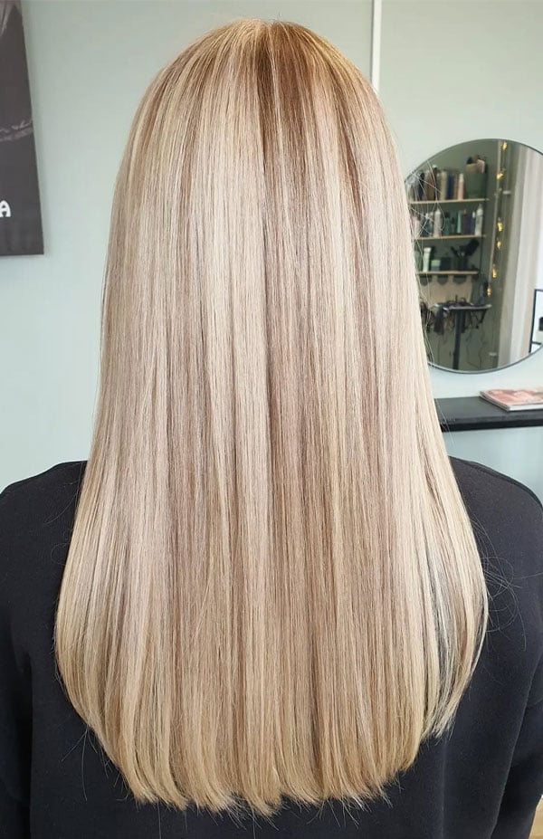 Honey Beige Blonde Mid-Back Straight Cut, Middle — Blonde Straight Hair 2027