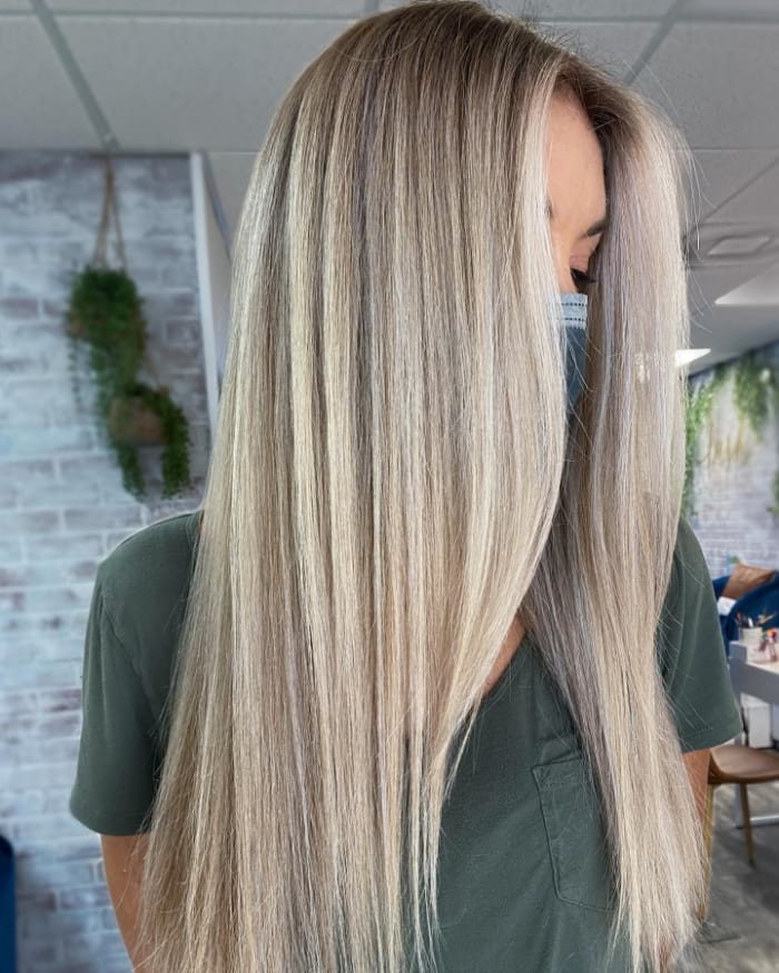 Dark Blonde to Ash Blonde Balayage Gradient — Blonde Straight Hair 2027