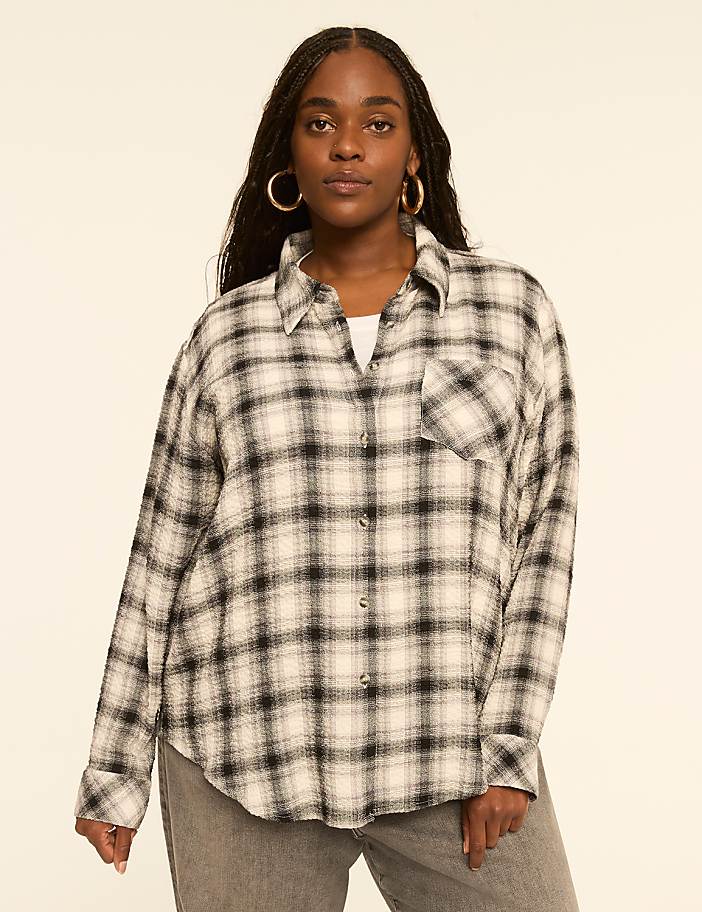 Plaid Flannel Shirt With Gray Jeans Plaid Flannel Shirt With Gray Jeans — Blouse Outfits 2027 for Plus Size