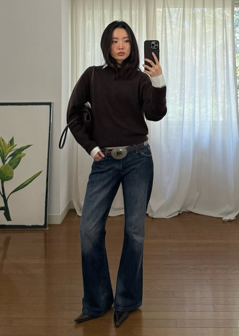 Blue Bootcut Jeans With Brown Sweater and Western Belt Blue Bootcut Jeans With Brown Sweater and Western Belt — Bootcut Jeans Outfits 2027 with Sweater