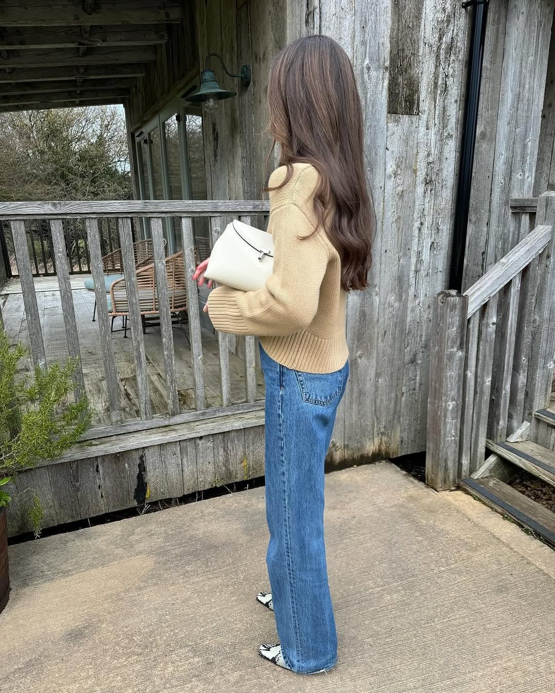 Blue Bootcut Jeans With Tan Sweater and Snakeskin Boots Blue Bootcut Jeans With Tan Sweater and Snakeskin Boots — Bootcut Jeans Outfits 2027 with Sweater