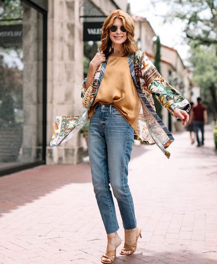 Printed Kimono Over Satin Camisole and Jeans Printed Kimono Over Satin Camisole and Jeans — Bottomless Brunch Outfits 2027