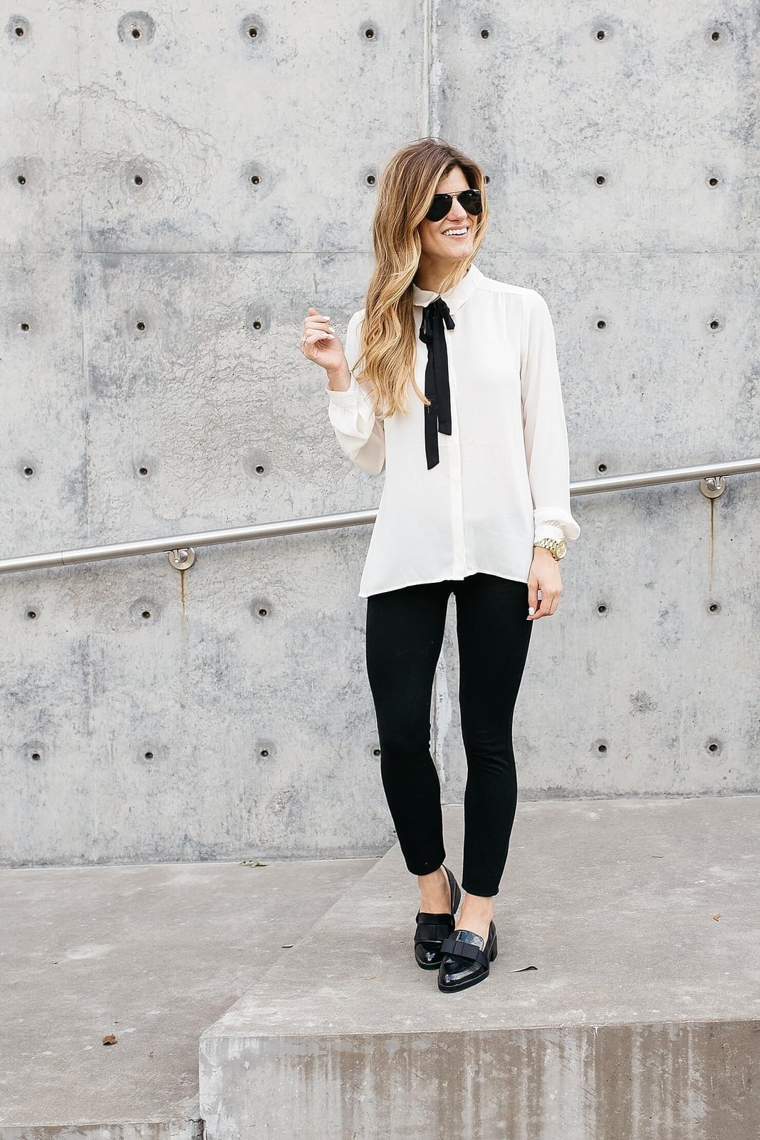White Black Bow Blouse With Fitted Pants White Black Bow Blouse With Fitted Pants — Bow Blouse Outfits 2027