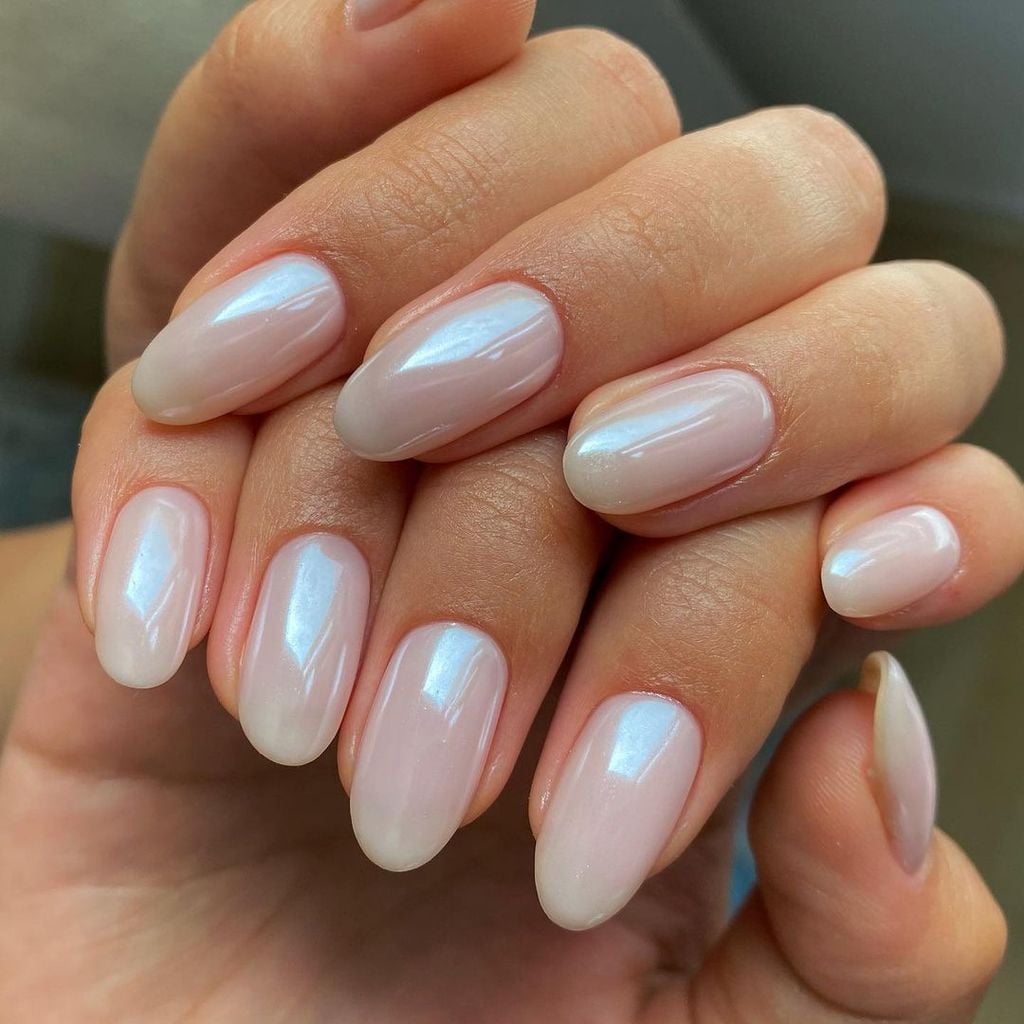 Milky Pink Short Oval Nails With Iridescent Shimmer Milky Pink Short Oval Nails With Iridescent Shimmer — Bridal Shower Nails 2027