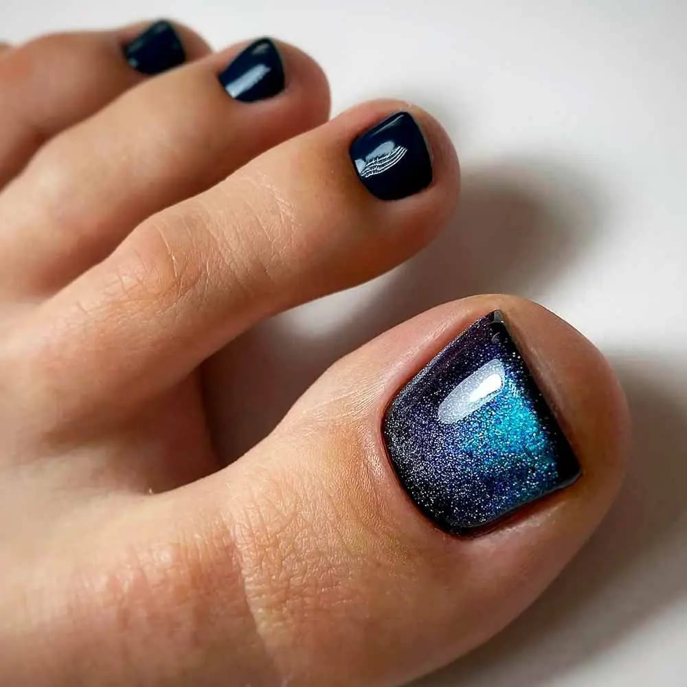 Dark Blue Magnetic Cat Eye Toenails Dark Blue Magnetic Cat Eye Toenails — Cat Eye Toe Nails 2027