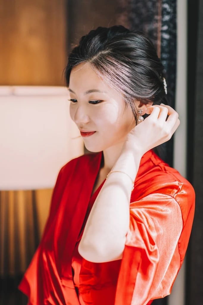 Pulled Back Bun With Curls and Accessory Pulled Back Bun With Curls and Accessory — Chinese Wedding Hairstyles 2027