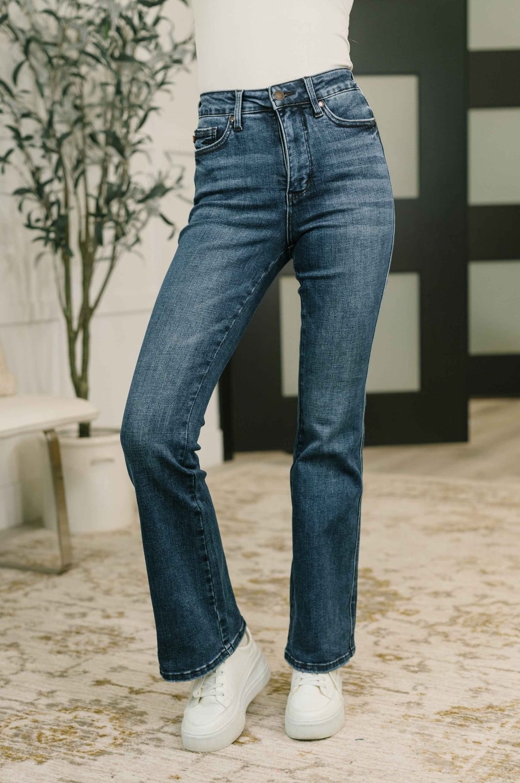 White Sneakers With Dark Wash Bootcut Jeans White Sneakers With Dark Wash Bootcut Jeans — Church Bootcut Jeans Outfits 2027