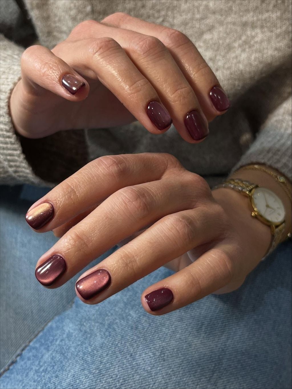 Deep Plum Cat-Eye Short Oval Nails Deep Plum Cat-Eye Short Oval Nails — Classy Short Nails 2027