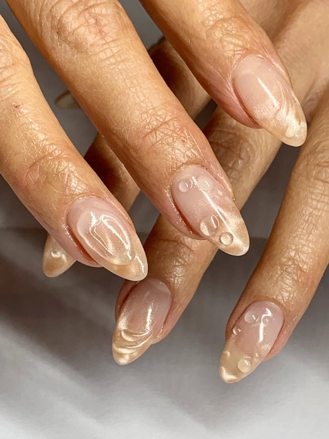 Medium Almond Sheer Nude Water Droplet Nails Medium Almond Sheer Nude Water Droplet Nails — Clear Nails 2027
