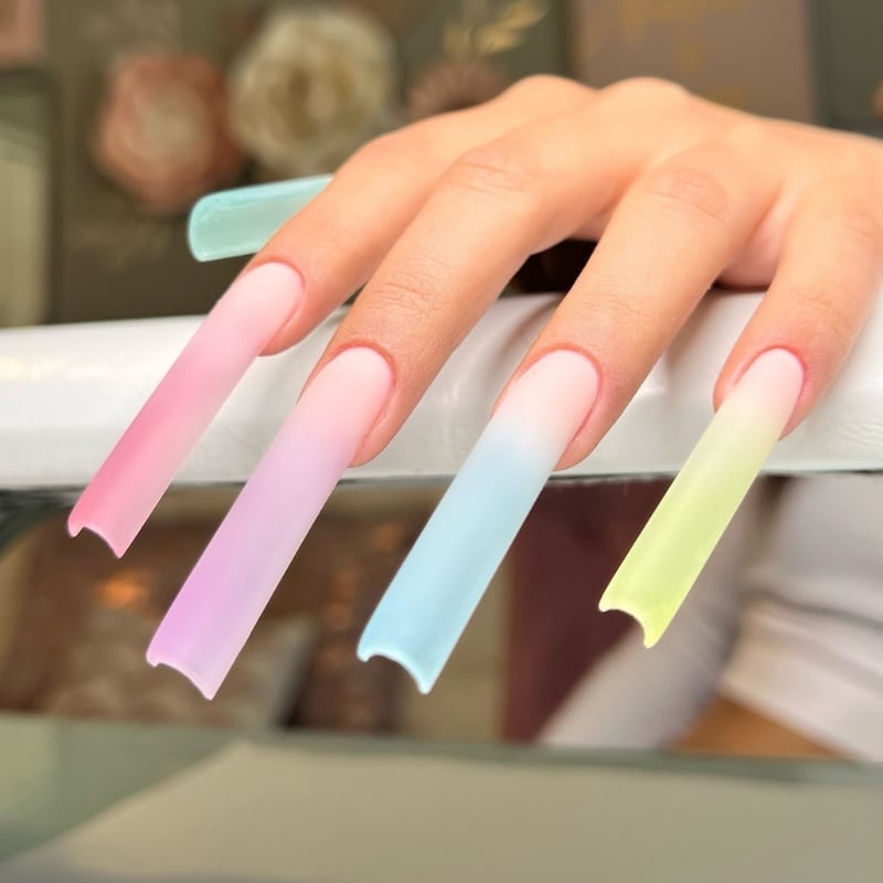 Extra Long Square Clear Glossy Tips, With Gentle Shadows Visible Extra Long Square Clear Glossy Tips, With Gentle Shadows Visible — Clear Nails 2027
