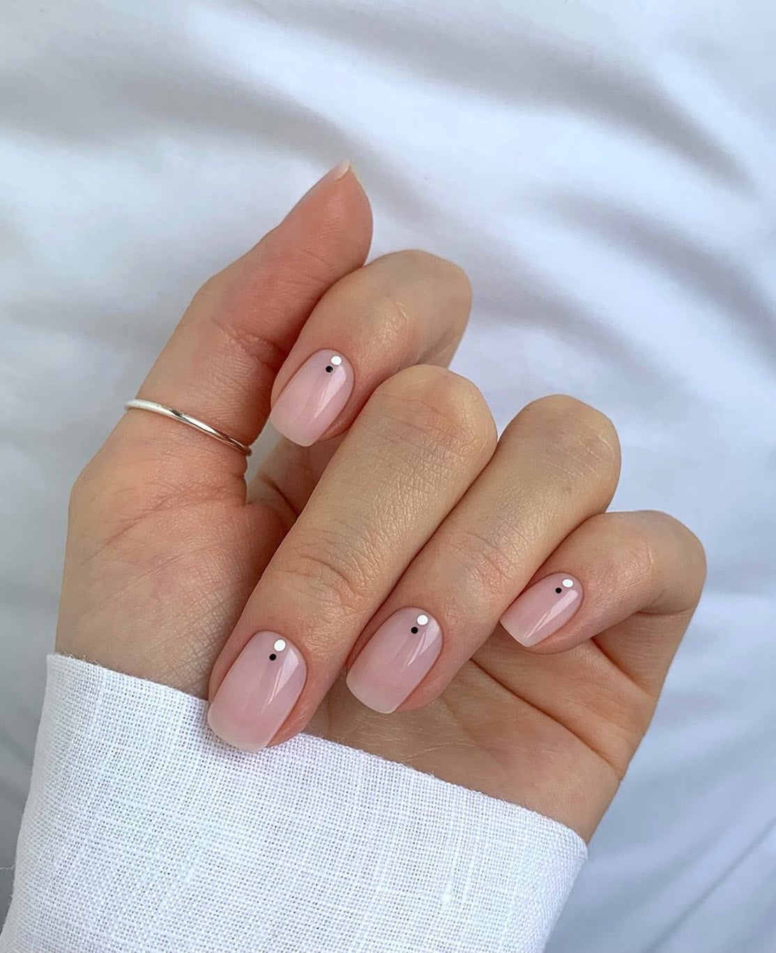 Short Square Sheer Pink Nude Dot Nails, Close-Up Take Short Square Sheer Pink Nude Dot Nails, Close-Up Take — Clear Nails 2027