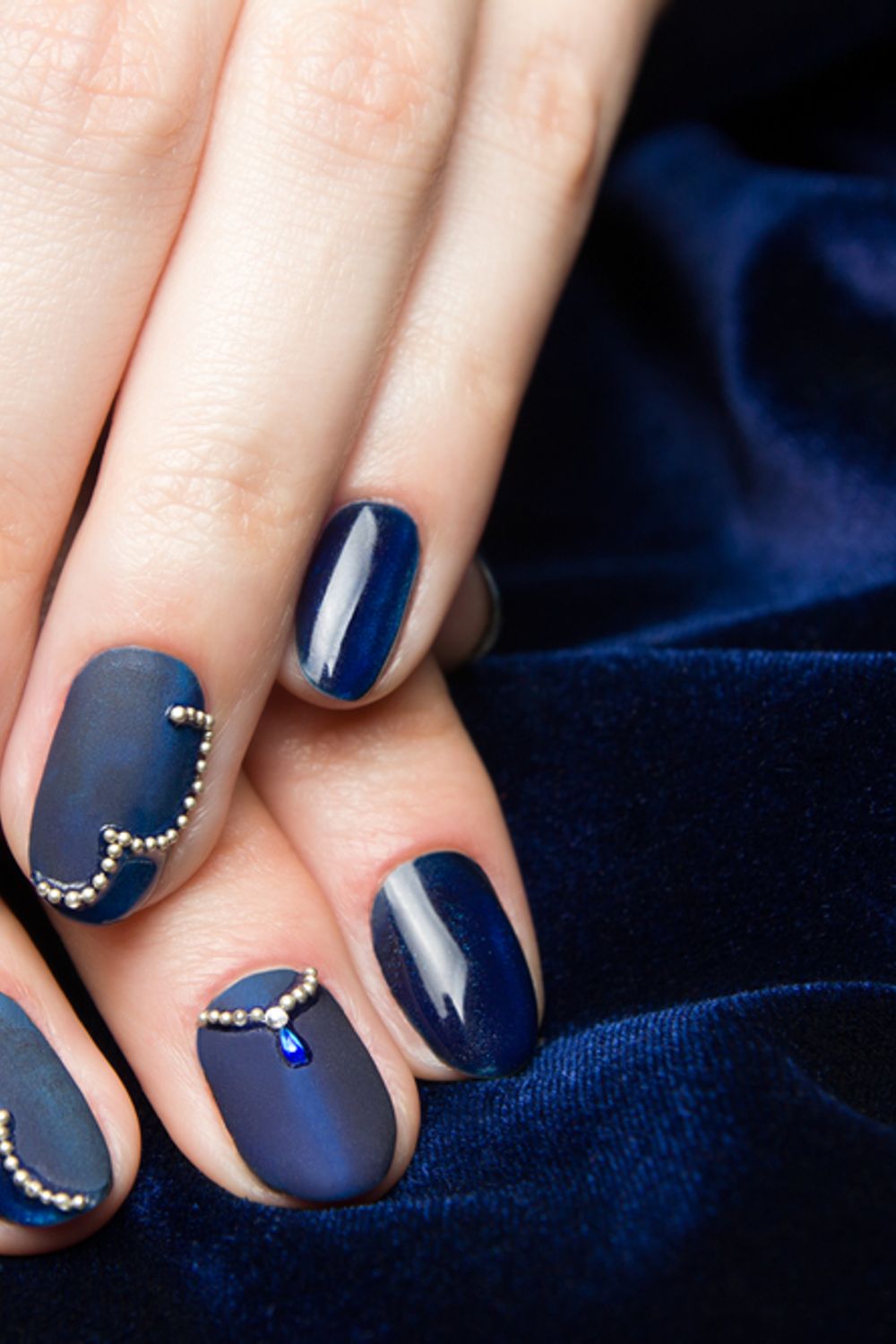 Navy Matte Nails With Gold Bead Chain Navy Matte Nails With Gold Bead Chain — Cocktail Party Nails 2027