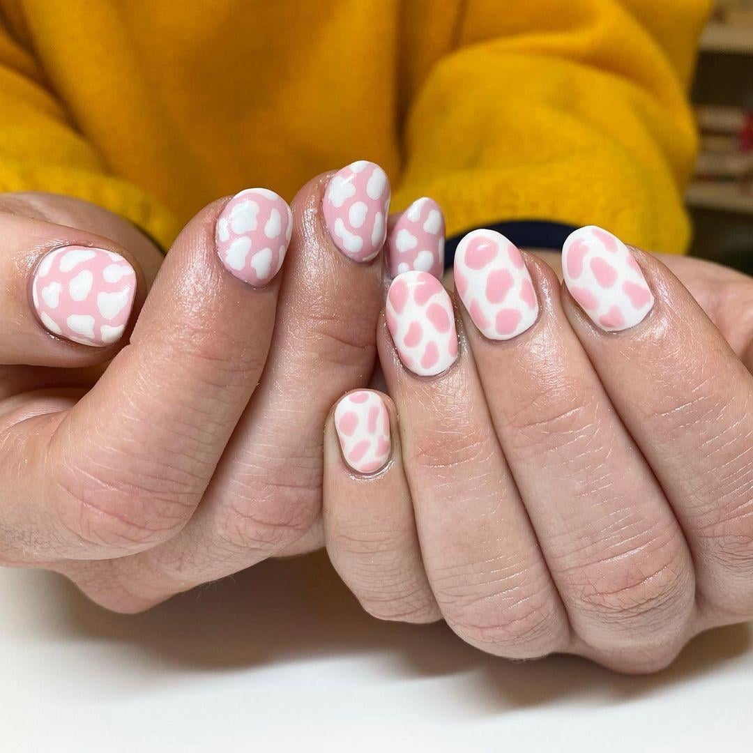 Hot Pink White Cow Print Short Oval Nails Hot Pink White Cow Print Short Oval Nails — Cow Print Airbrush Nails 2027