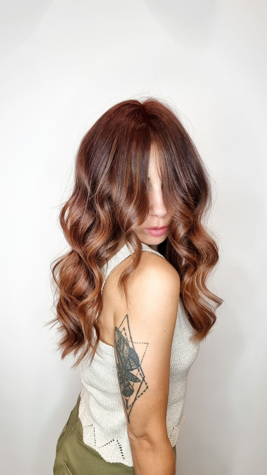 Collarbone Wavy Blowout Warm Brown With Subtle Copper Highlights Collarbone Wavy Blowout Warm Brown With Subtle Copper Highlights — Cowboy Copper Hair 2027