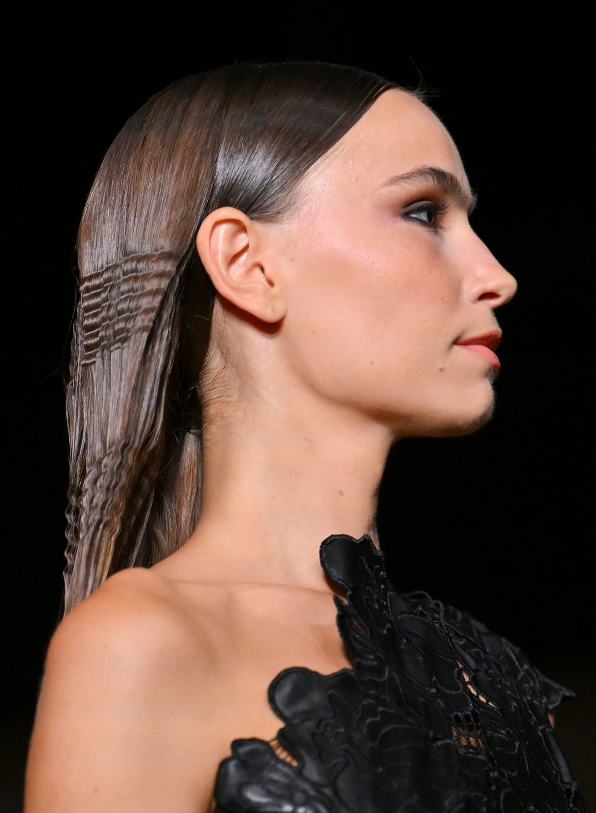 Wet Look Crimped Sections Wet Look Crimped Sections — Crimped Hair 2027