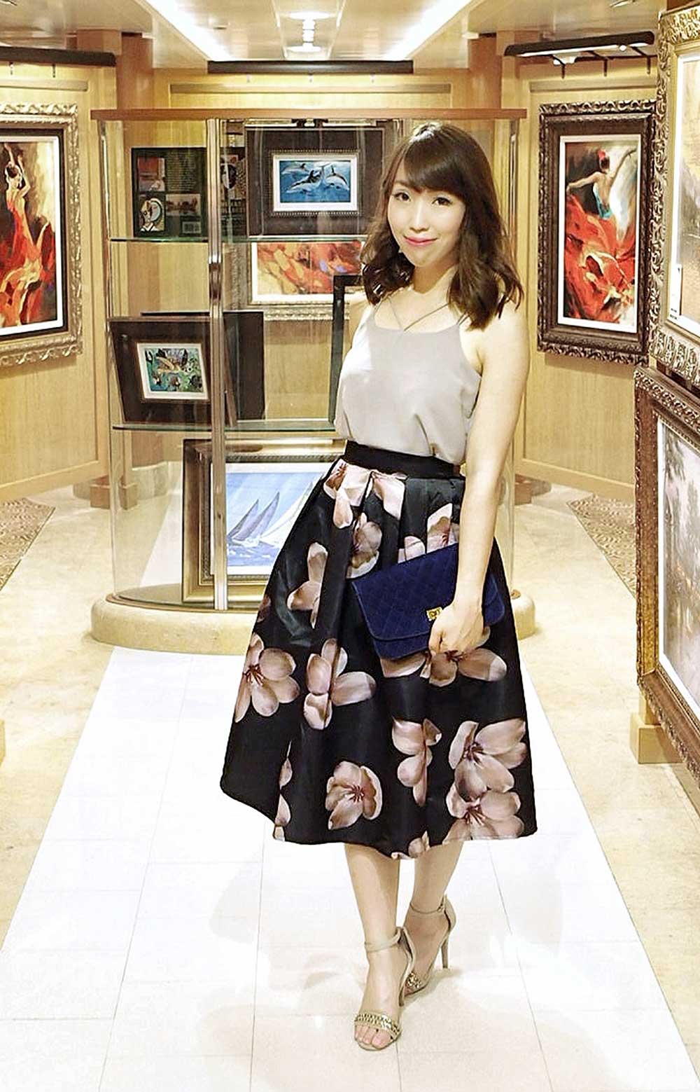 Black Floral Print Full Skirt With Camisole Black Floral Print Full Skirt With Camisole — Cruise Formal Night Outfits 2027