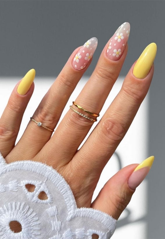 Long Almond Sheer White Gradient Daisy Nails Long Almond Sheer White Gradient Daisy Nails — Daisy Nails 2027