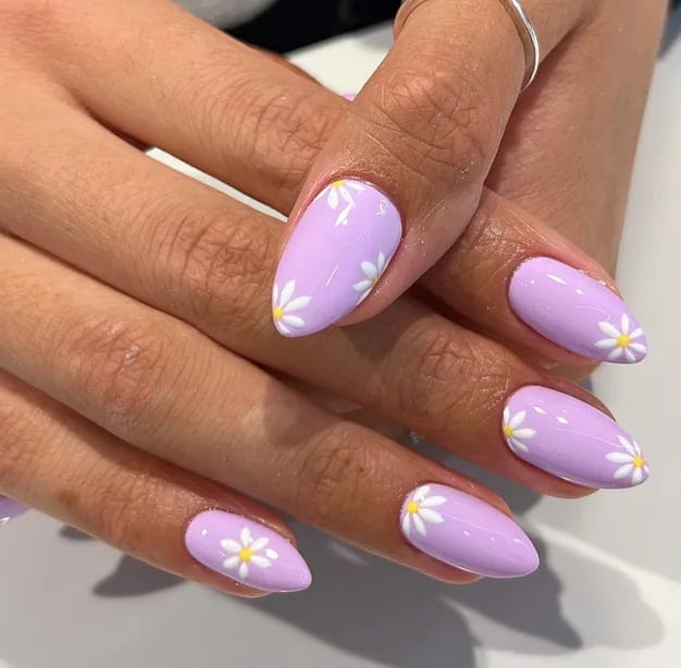 Medium Almond Lavender All Over Daisy Nails Medium Almond Lavender All Over Daisy Nails — Daisy Nails 2027