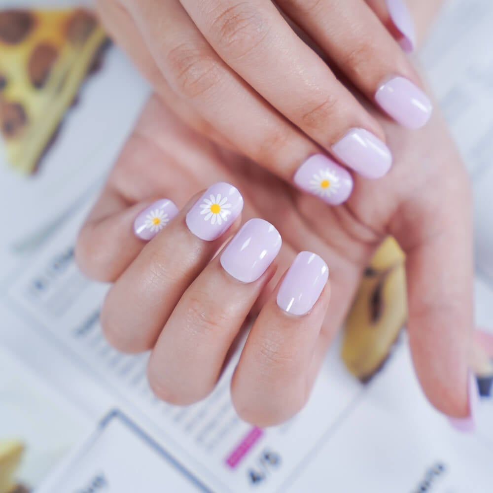 Short Squoval Light Purple Single Daisy Short Squoval Light Purple Single Daisy — Daisy Nails 2027
