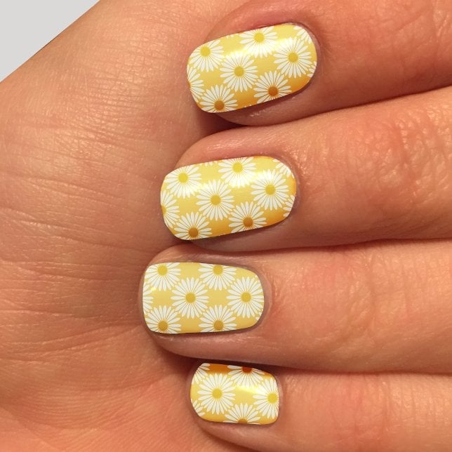 Short Square Yellow Daisy Pattern Nails Short Square Yellow Daisy Pattern Nails — Daisy Nails 2027